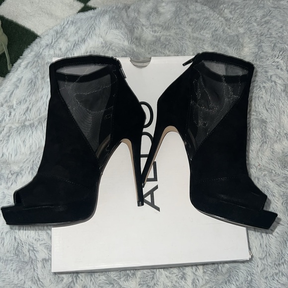 ALDO Heels - Picture 3 of 6